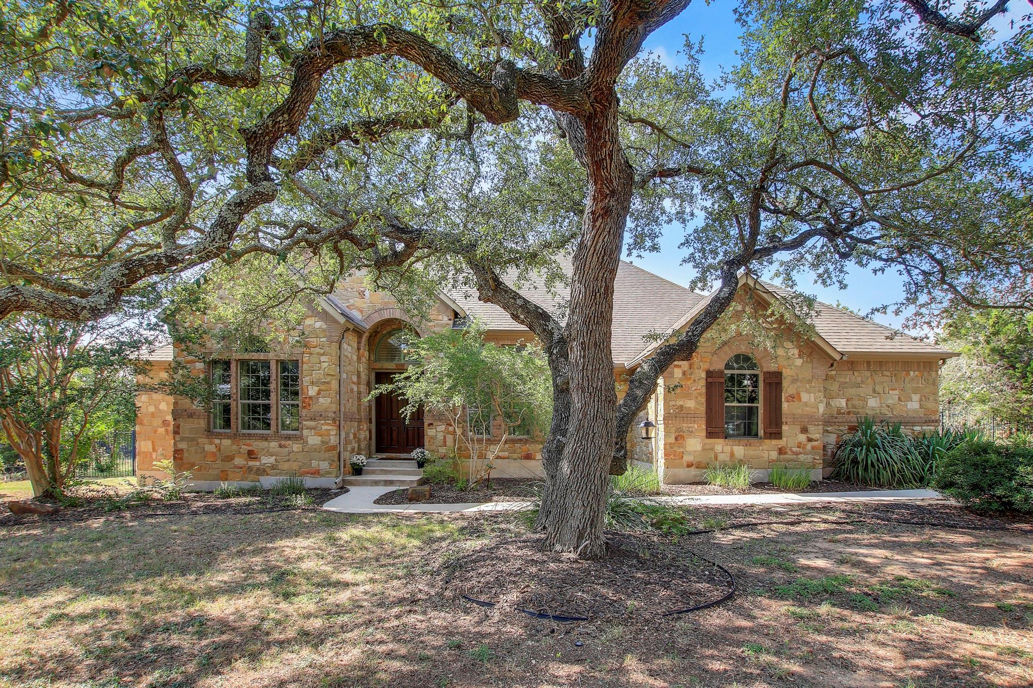 272 Pine Post CV
