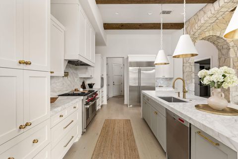 Tiny photo for 8217 Carranzo DR W, Austin, TX 78735 (MLS # 8219624)