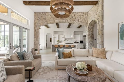 Tiny photo for 8217 Carranzo DR W, Austin, TX 78735 (MLS # 8219624)