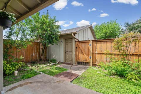 Tiny photo for 1617 W Braker LN #B, Austin, TX 78758 (MLS # 5611274)