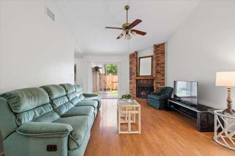 Tiny photo for 1617 W Braker LN #B, Austin, TX 78758 (MLS # 5611274)