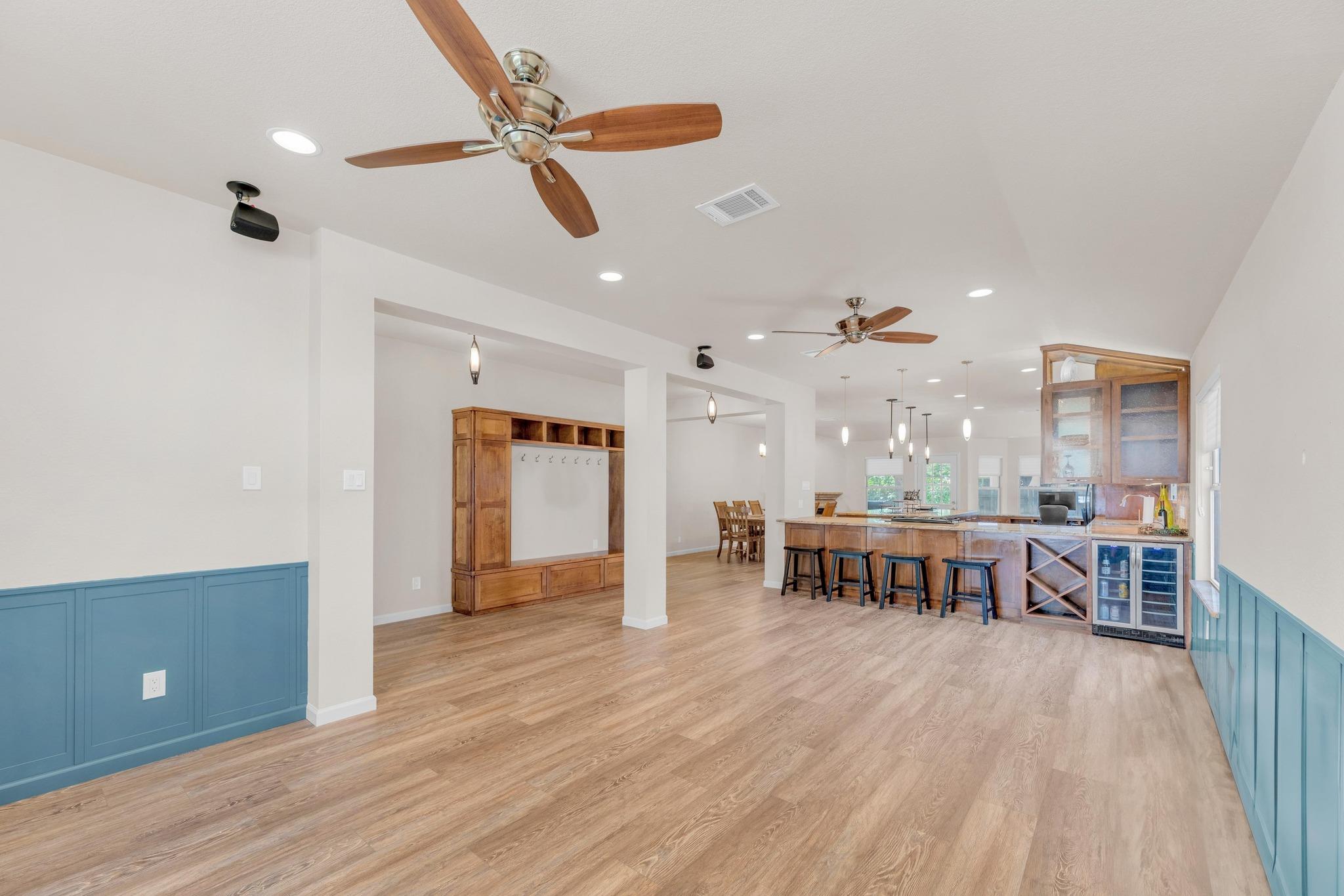 815 Clarence Bohls LN