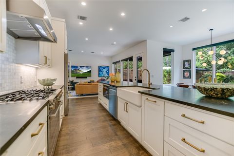 Tiny photo for 4504 Mount Vernon DR, Austin, TX 78745 (MLS # 9727538)