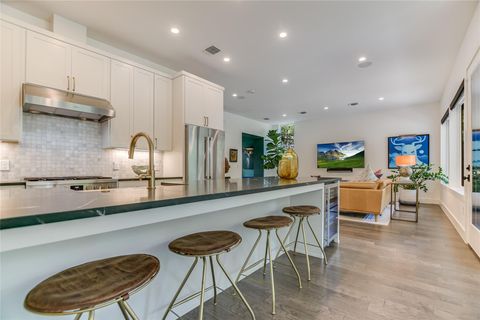 Tiny photo for 4504 Mount Vernon DR, Austin, TX 78745 (MLS # 9727538)