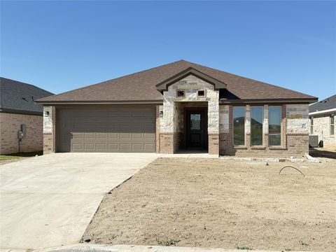 5306 Lassen LN Belton TX 76513