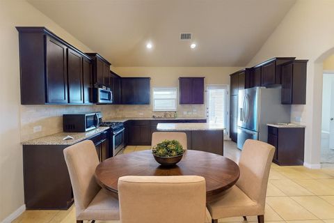 Tiny photo for 16405 Pienza DR, Pflugerville, TX 78660 (MLS # 9140903)