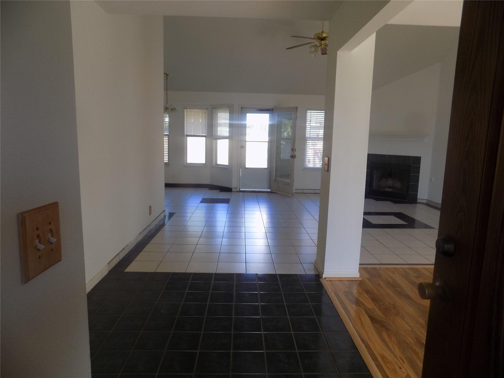 209 Crystal Knoll BLVD