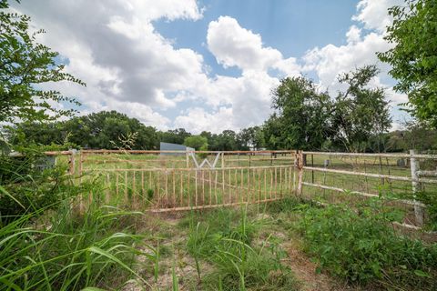 A home in Lorena