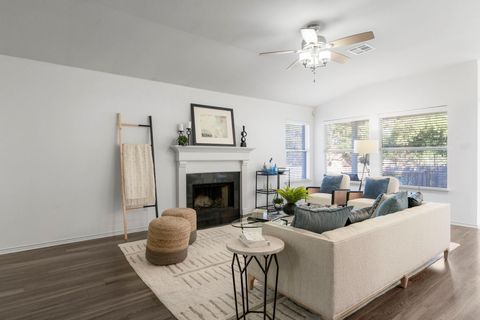 Tiny photo for 4416 E Hove LOOP, Austin, TX 78749 (MLS # 3418741)