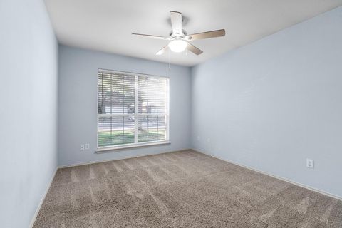 Tiny photo for 4416 E Hove LOOP, Austin, TX 78749 (MLS # 3418741)