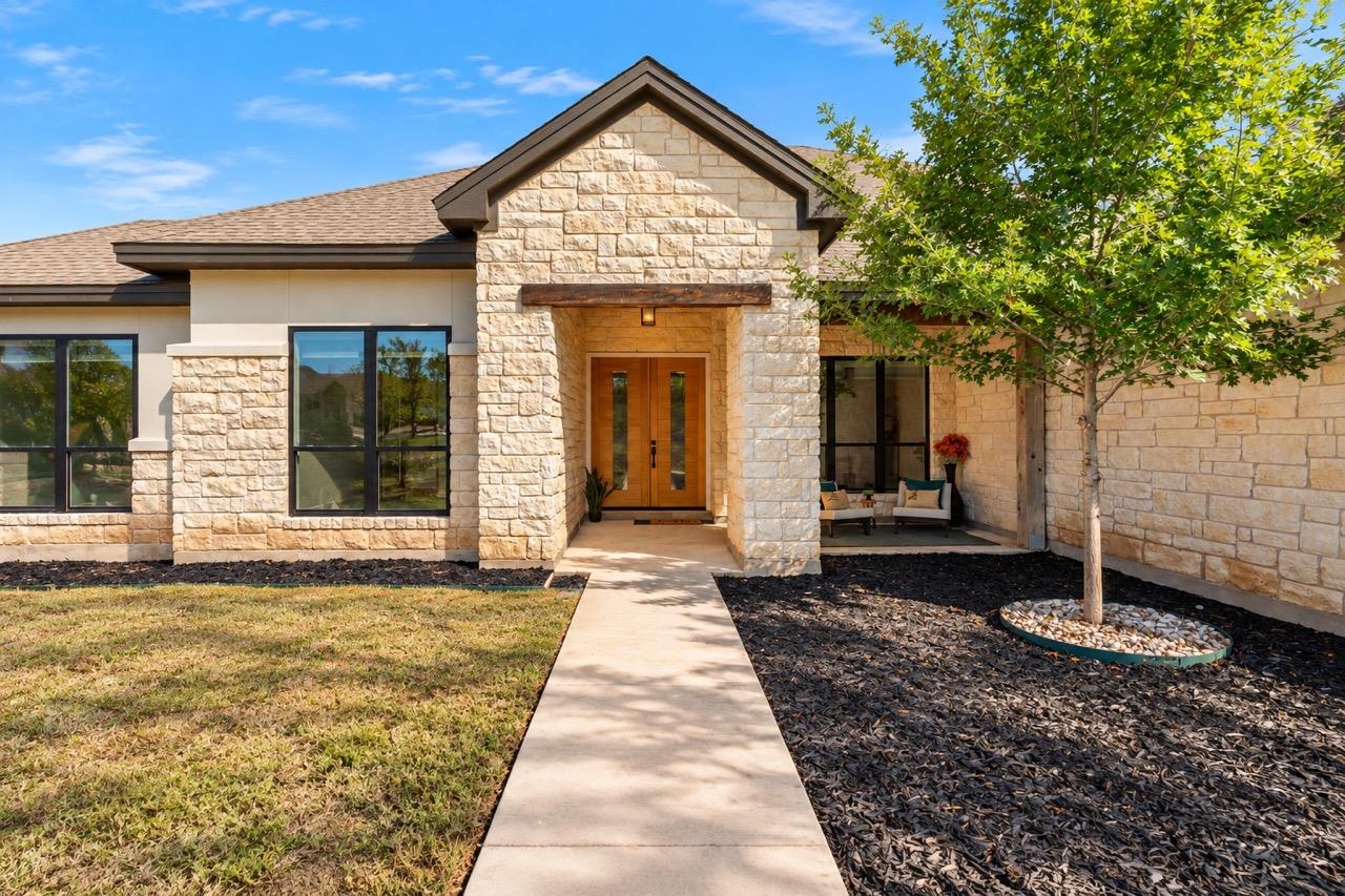 101 Gabriel Woods DR