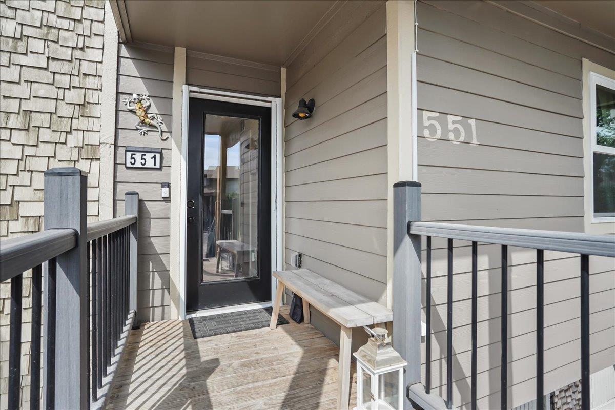 551 Demarett DR 4