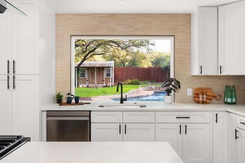 Tiny photo for 6903 Narrow Oak TRL, Austin, TX 78759 (MLS # 2749587)