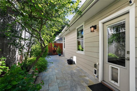 Tiny photo for 2713 Kinney Oaks CT, Austin, TX 78704 (MLS # 8855695)