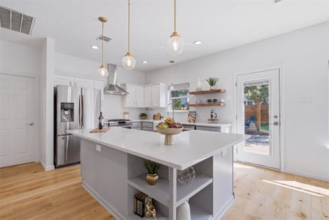 Tiny photo for 4501 Destinys Gate DR, Austin, TX 78727 (MLS # 8101418)