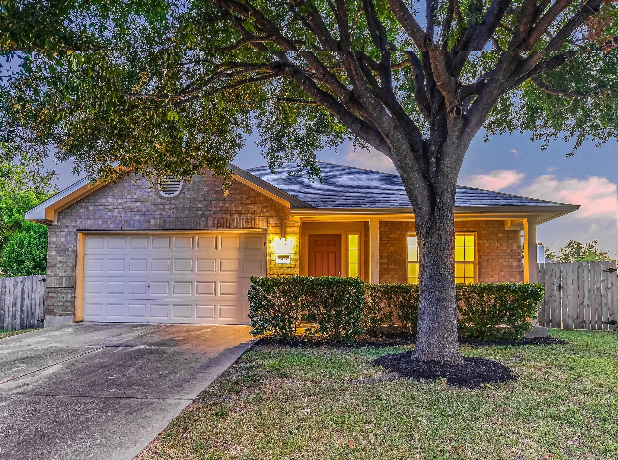 Round Rock, Texas 78664, United States, 3 Bedrooms Bedrooms, ,2 BathroomsBathrooms,Residential,Pending,46809