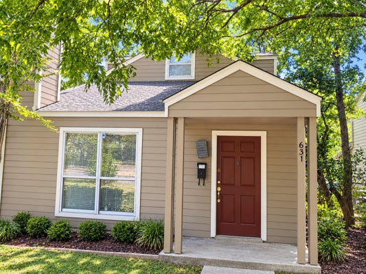 631 W 31ST 1/2 ST, AUSTIN, TX 78705 - Image bd8cefc4feeb4de6d1adbbbc15b202de/1913306895