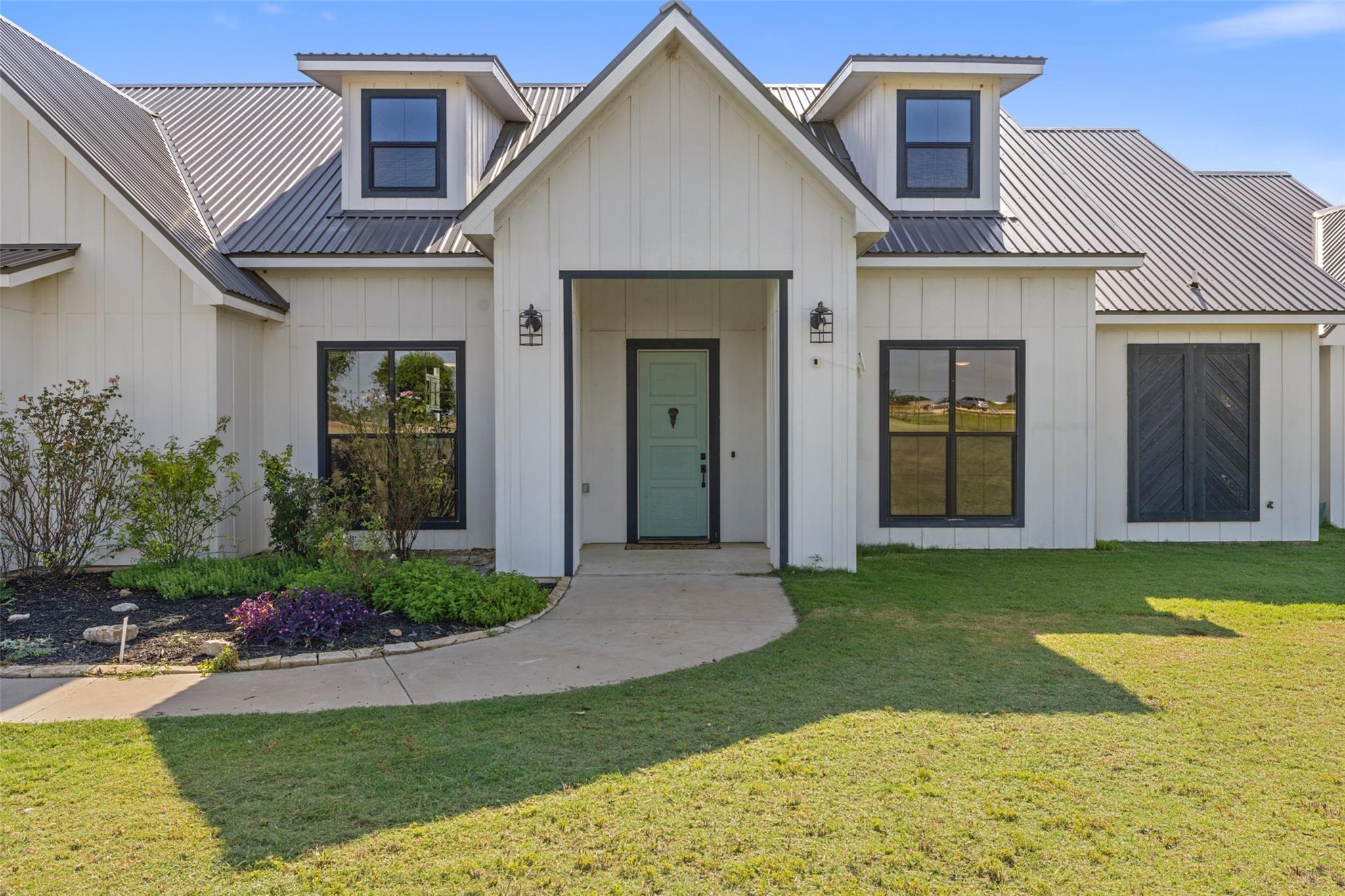 1652 County Road 307