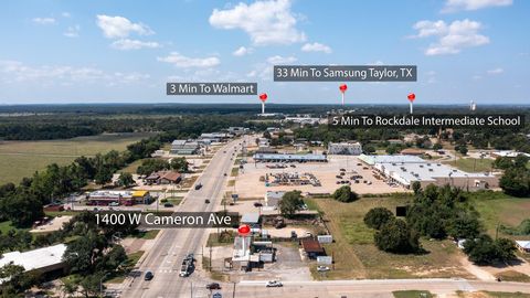 1400 W Cameron Ave Rockdale TX 76567