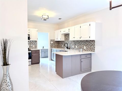 Tiny photo for 1903 Canyon Edge DR, Austin, TX 78733 (MLS # 4549999)