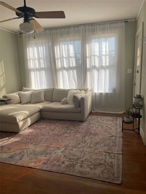 Photo of 1417 W Lynn ST #1516, Austin, TX 78703 (MLS # 4309411) Photo of 1417 W Lynn ST #1516, Austin, TX 78703 (MLS # 4309411)