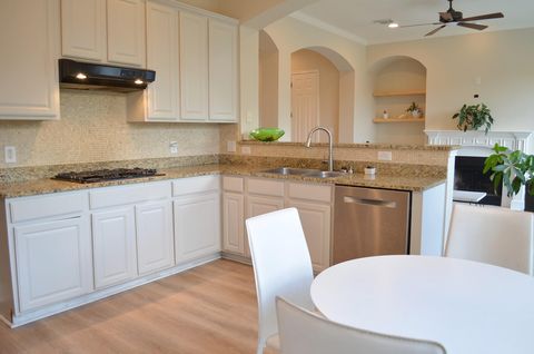 Tiny photo for 612 Twelve Oaks LN, Austin, TX 78704 (MLS # 4728035)