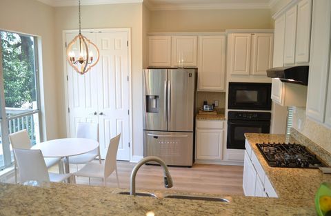 Tiny photo for 612 Twelve Oaks LN, Austin, TX 78704 (MLS # 4728035)