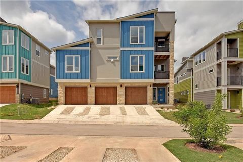 Photo of 2009 Dinsdale LN #299C, Austin, TX 78741 (MLS # 1817915)
