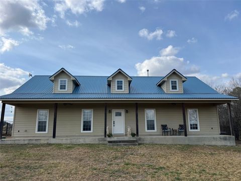 1516 Old Luling RD Lockhart TX 78644