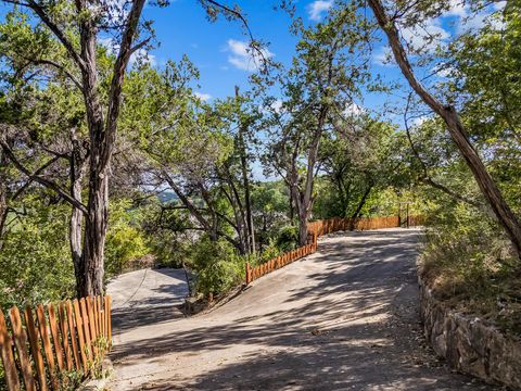 Tiny photo for 1302 Circle Ridge DR, West Lake Hills, TX 78746 (MLS # 6529117)