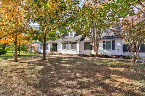 107 Shady Oak DR Georgetown TX 78628