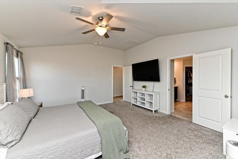 Tiny photo for 13604 Rosebud ISLE, Manor, TX 78653 (MLS # 9664846)