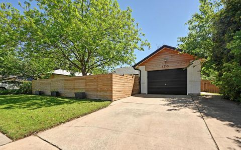 1213 South Trace DR Austin TX 78745