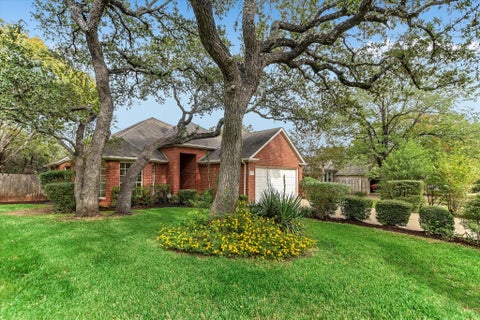 Photo of 4920 Calhoun Canyon LOOP, Austin, TX 78735 (MLS # 2448648)