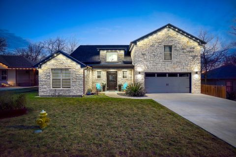 Photo of 160 Nuuanu LN, Bastrop, TX 78602 (MLS # 7526833)