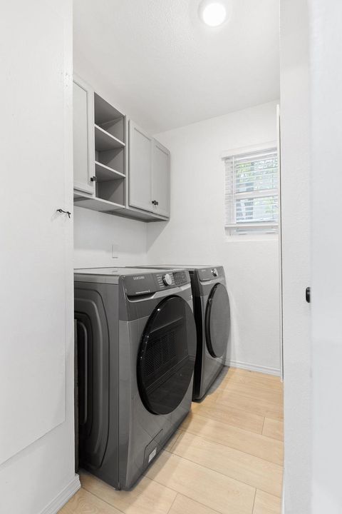 Tiny photo for 6809 Lunar DR, Austin, TX 78745 (MLS # 4763944)