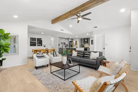 Tiny photo for 6809 Lunar DR, Austin, TX 78745 (MLS # 4763944)
