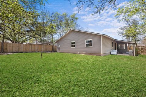 Tiny photo for 6809 Lunar DR, Austin, TX 78745 (MLS # 4763944)