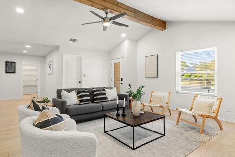 Tiny photo for 6809 Lunar DR, Austin, TX 78745 (MLS # 4763944)