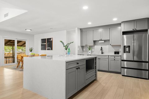 Tiny photo for 6809 Lunar DR, Austin, TX 78745 (MLS # 4763944)