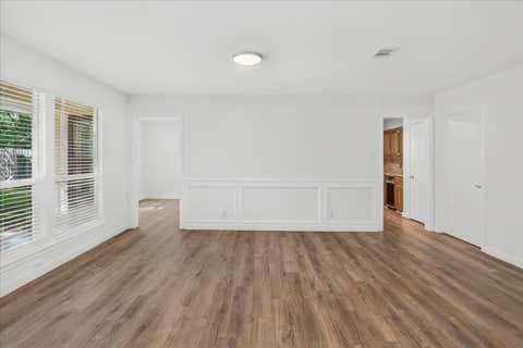 Tiny photo for 10403 Pinehurst DR, Austin, TX 78747 (MLS # 1807453)