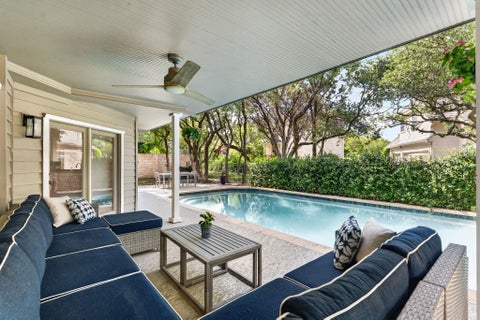Photo of 50 Stillmeadow DR, The Hills, TX 78738 (MLS # 3470551)