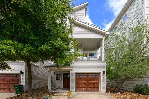 Photo of 1010 Muse LN #15, Austin, TX 78702 (MLS # 9518599)