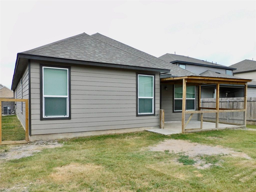 Photo of 246 Teller DR, Lockhart, TX 78644 (MLS # 7624226)