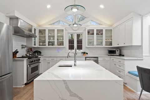 Tiny photo for 1703 Meadowbrook DR, Austin, TX 78703 (MLS # 6105977)