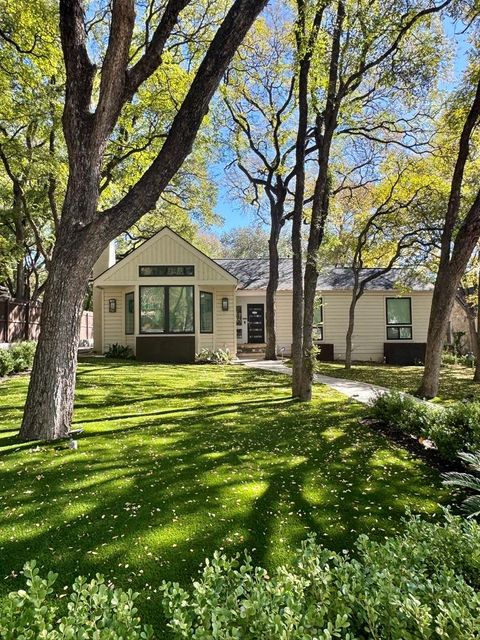 1703 Meadowbrook DR Austin TX 78703