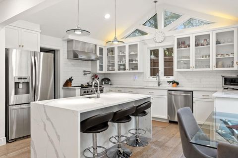 Tiny photo for 1703 Meadowbrook DR, Austin, TX 78703 (MLS # 6105977)