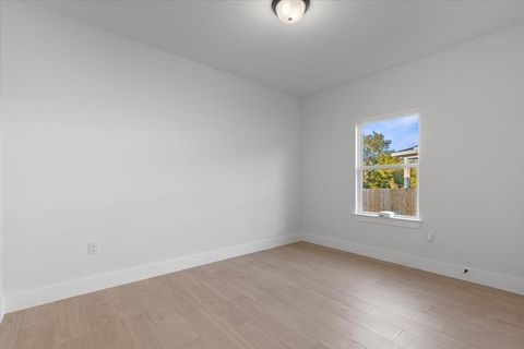 Tiny photo for 16624 Wind Chime DR, Manor, TX 78653 (MLS # 7272094)