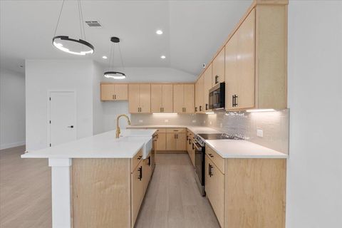Tiny photo for 16624 Wind Chime DR, Manor, TX 78653 (MLS # 7272094)