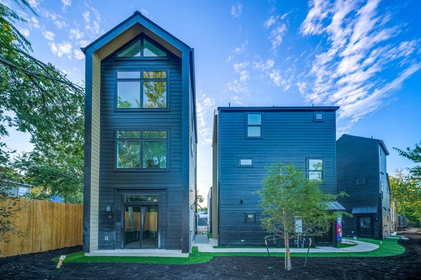 605 E 55TH ST # 6, AUSTIN, TX 78751 - Image be670d2d0eded1d0ce6835148cfcfe53/1253548219